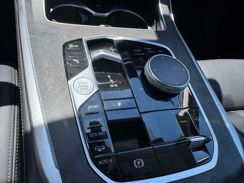 Certified Used 2024 White Metallic BMW xDrive40i image 16