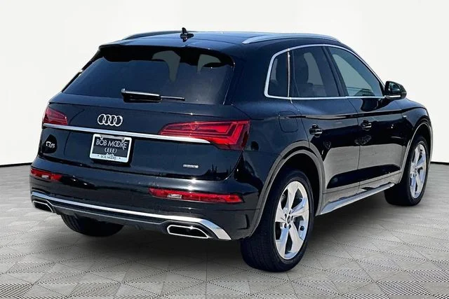 Used 2022 Black Audi 45 S line Premium Plus image 2