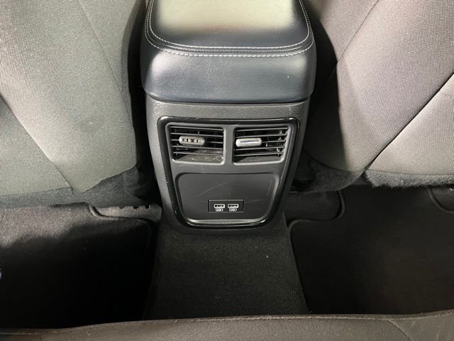 Used 2023 Black Dodge SXT image 40