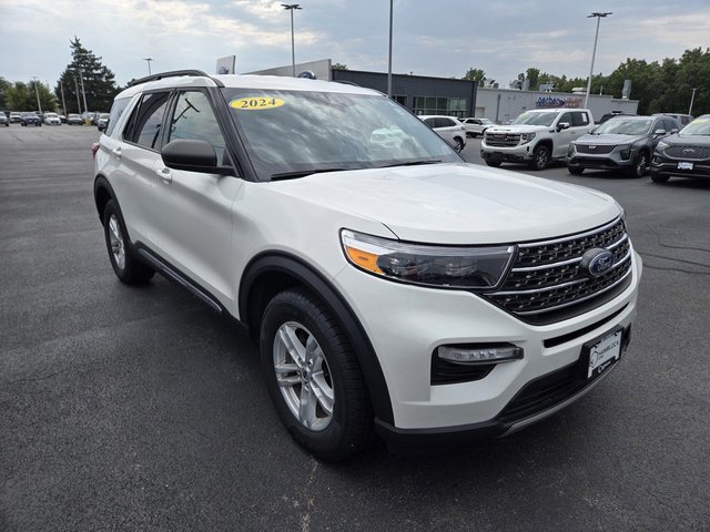 2024 Ford Explorer XLT