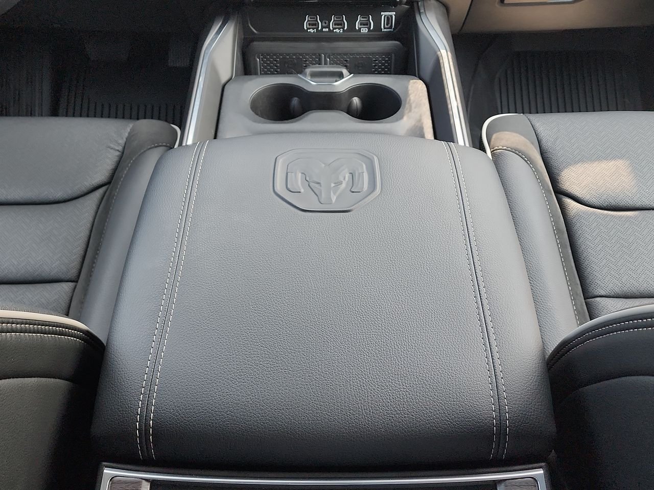 New 2026 Silver Zynith Exterior Paint RAM Laramie image 22