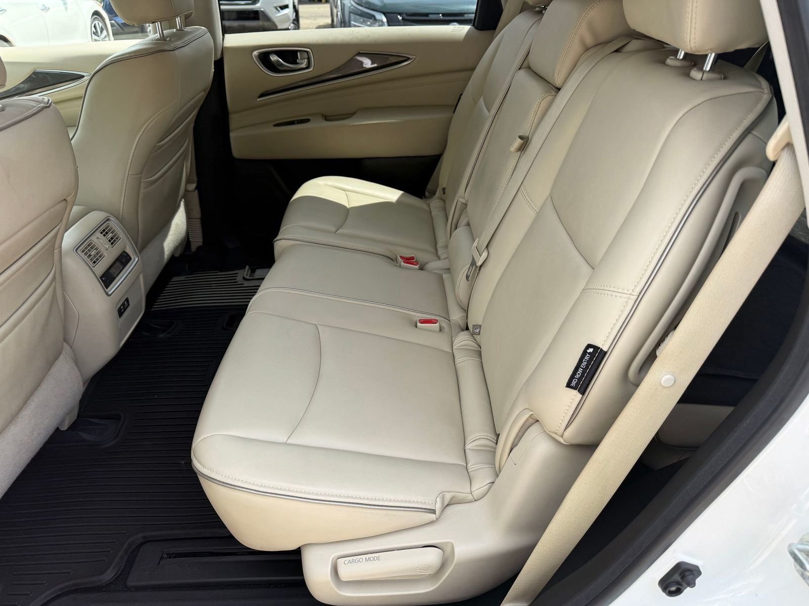 Used 2019 Majestic INFINITI PURE image 30