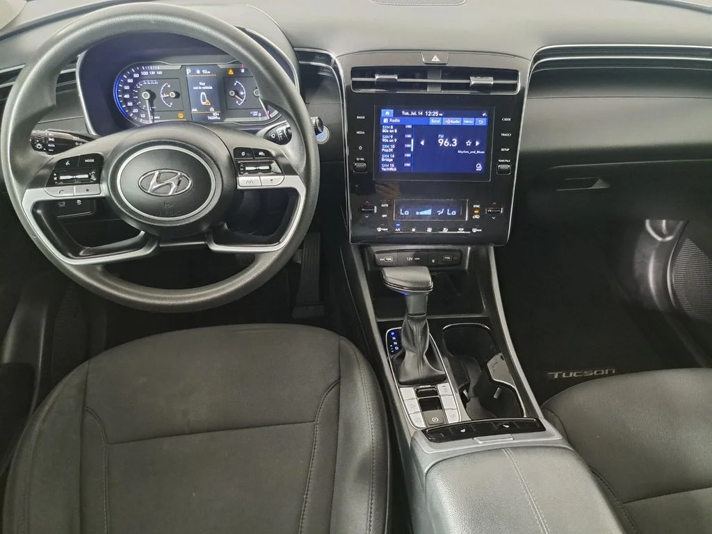 Used 2024 Gray Hyundai SEL image 19