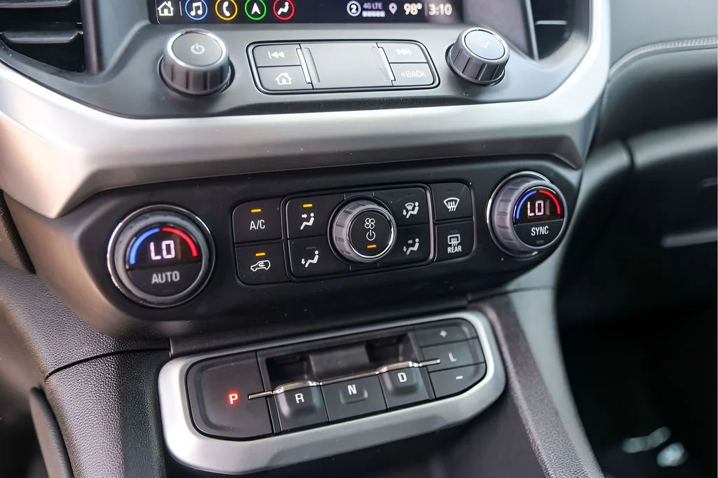Used 2023 Black GMC SLE image 22
