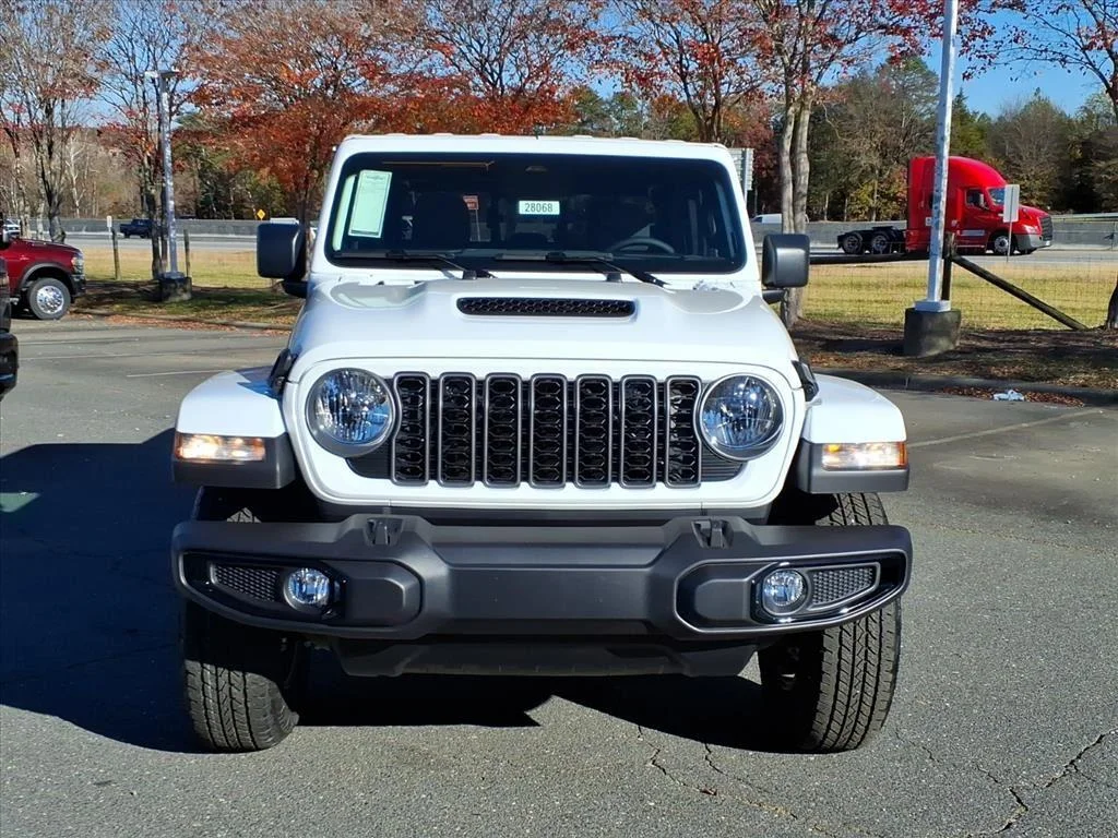 New 2026 Bright White Clear-Coat Exterior Paint Jeep Sport S image 2