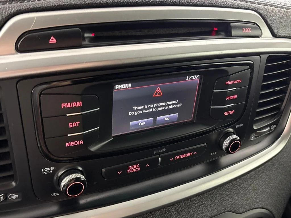 Used 2016 Black Kia LX image 29
