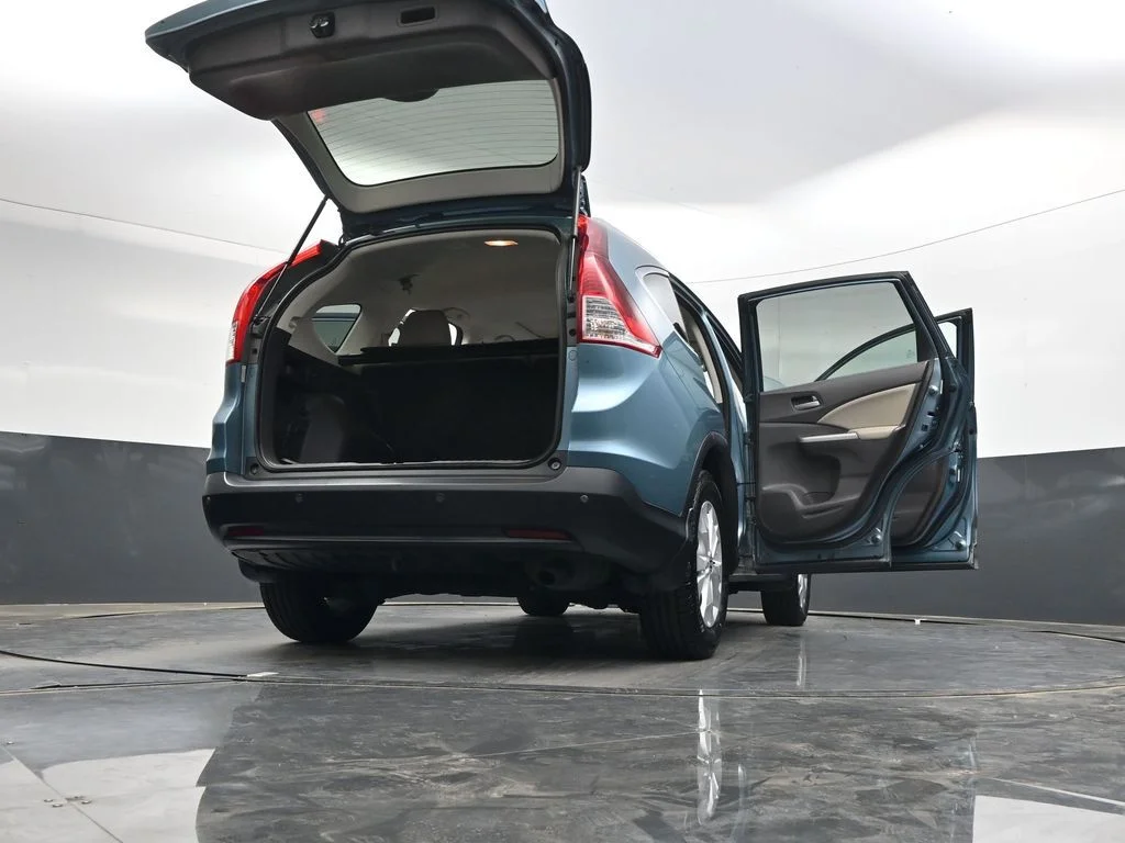 Used 2014 Twilight Blue Metallic Honda EX-L image 35