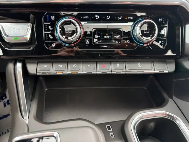 New 2026 Glacier White Tricoat GMC Denali Ultimate image 43
