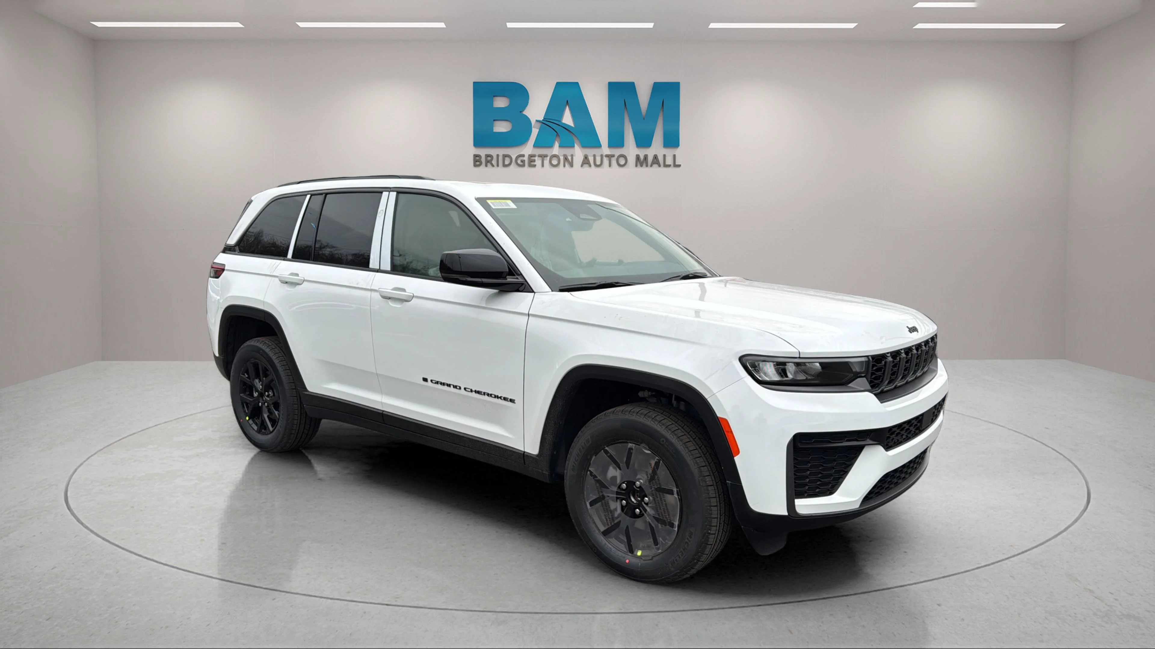 New 2026 Bright White Clearcoat Jeep Laredo Altitude image 1
