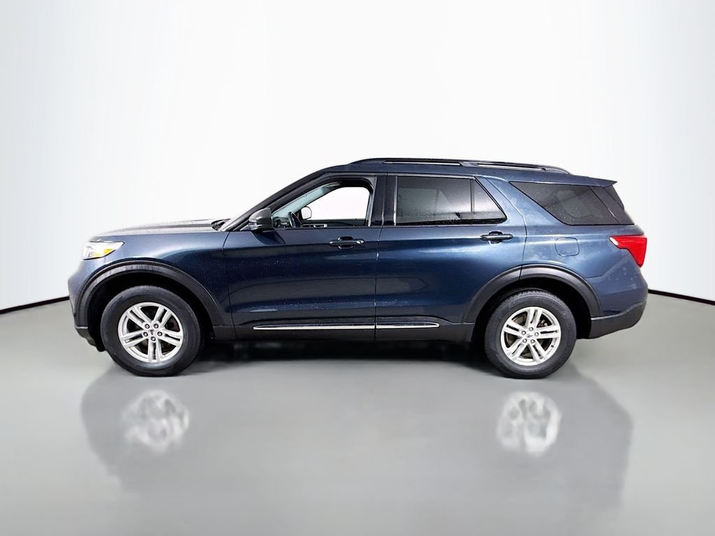 Used 2023 Stone Blue Metallic Ford XLT image 10