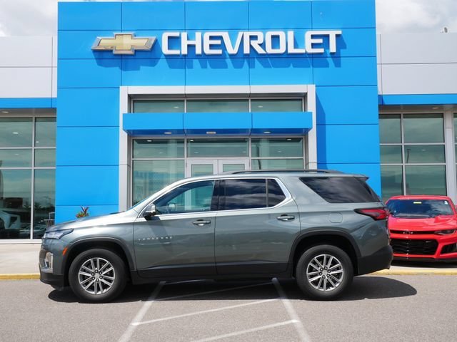 Used 2023 Chevrolet Traverse 3LT with VIN 1GNEVHKW3PJ188953 for sale in Roseville, Minnesota