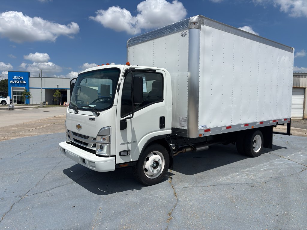 2024 Chevrolet Low Cab Forward 4500 HG