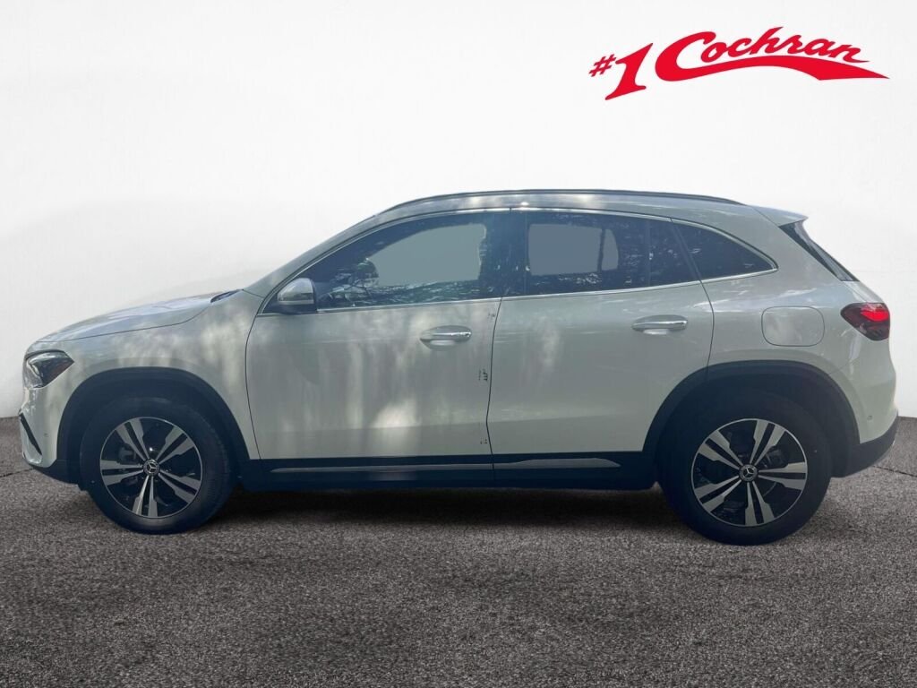 New 2026 Polar White Mercedes-Benz GLA 250 image 10