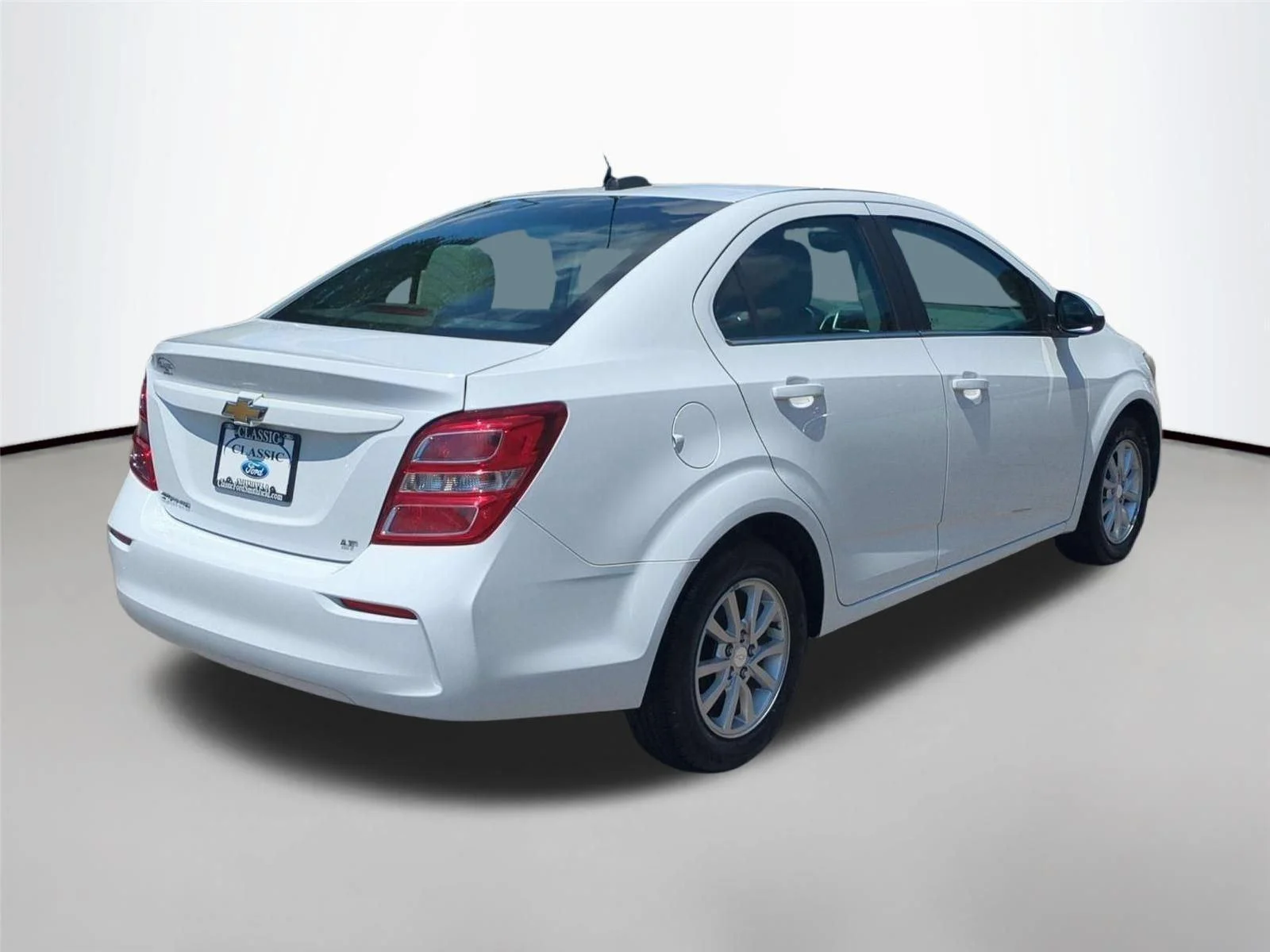 Used 2018  CHEVROLET LT image 5