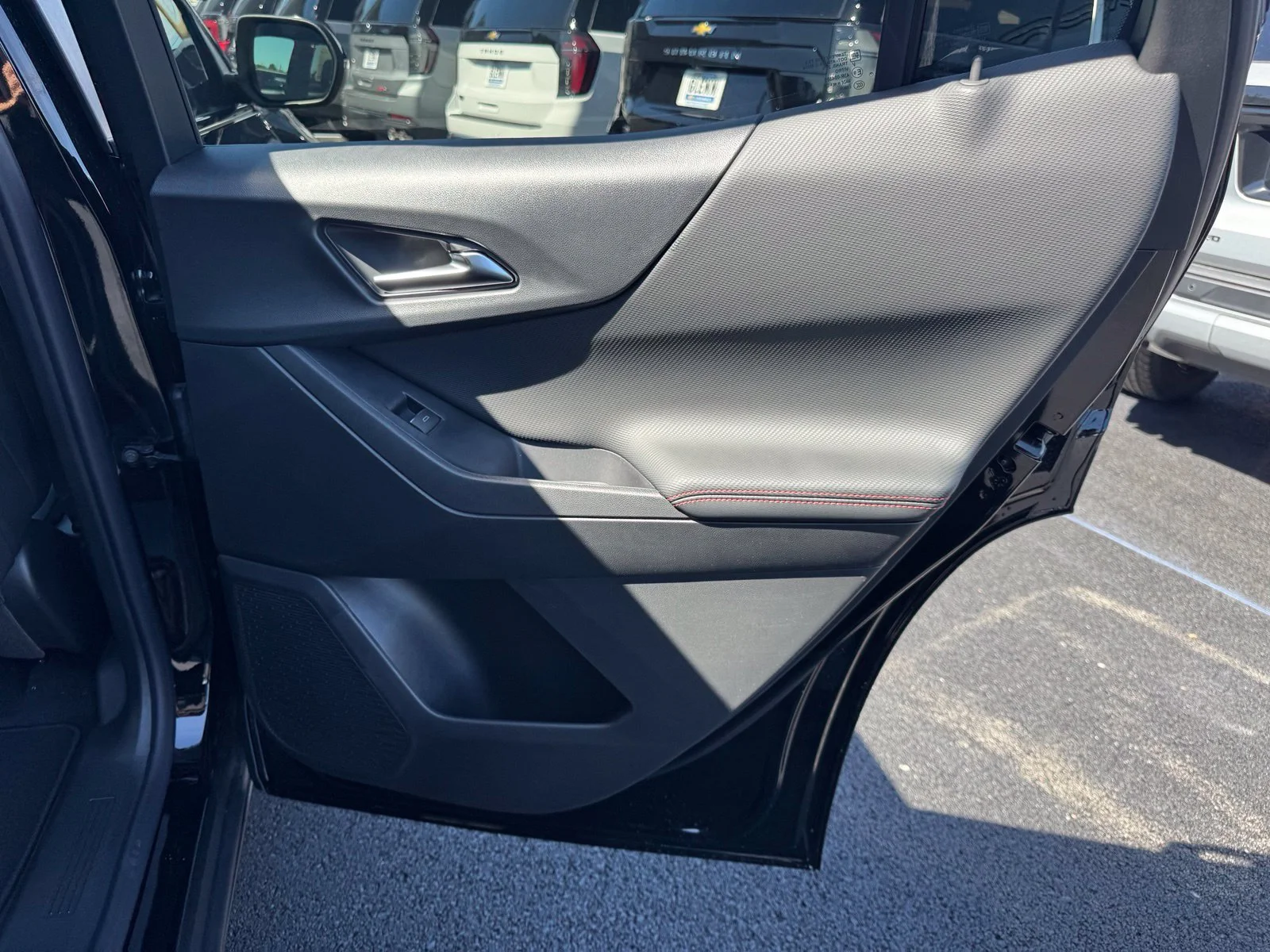 2027 Chevrolet Equinox RS - Photo 30