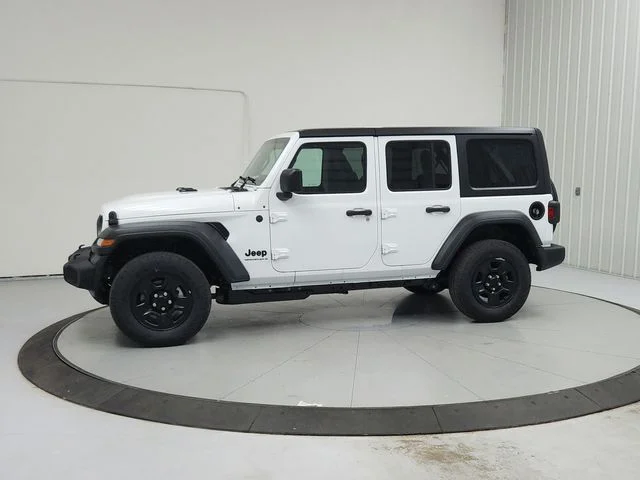 New 2026 Bright White Clear-Coat Exterior Paint Jeep Sport image 4
