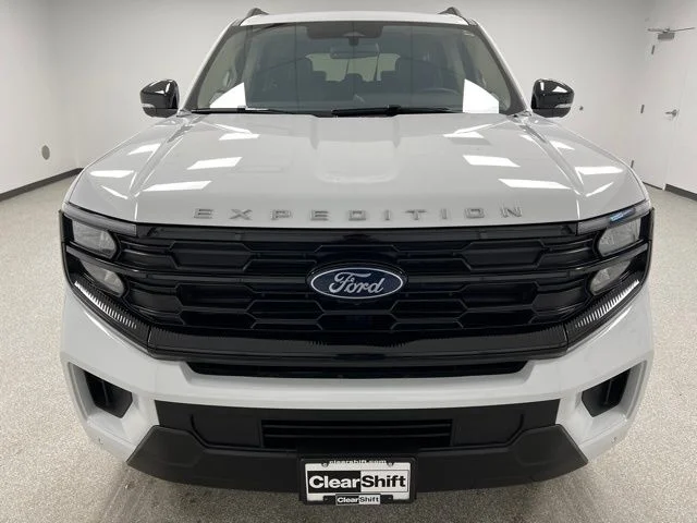 Used 2025 White Ford Active image 3