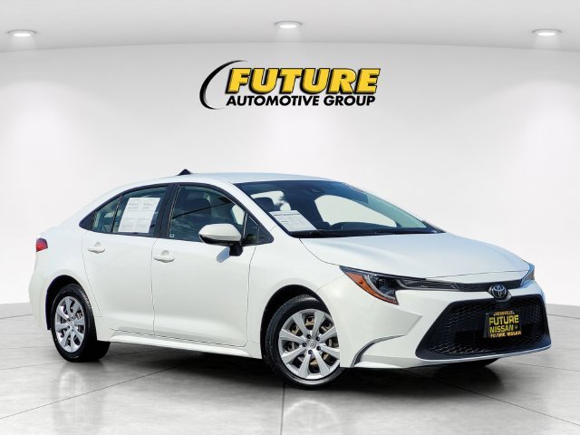 Used 2022 White Toyota LE image 1