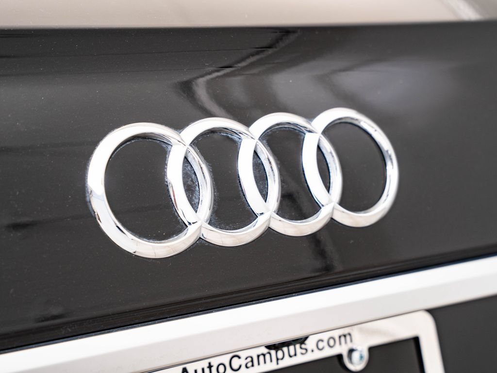 Used 2021 Mythos Black Metallic Audi 45 Prestige image 17
