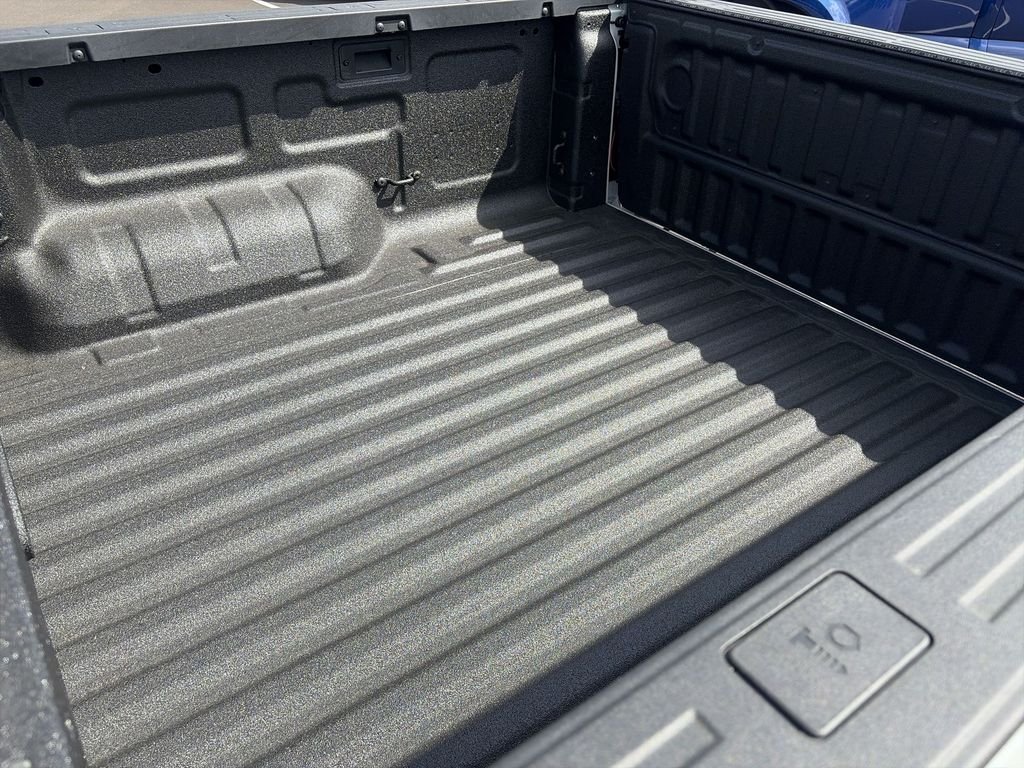 New 2026 White Ford Raptor image 23