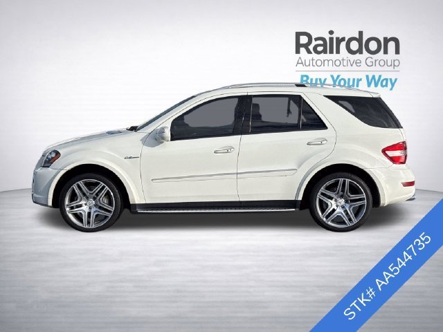 Used 2010 Arctic White Mercedes-Benz ML 63 AMG® image 4