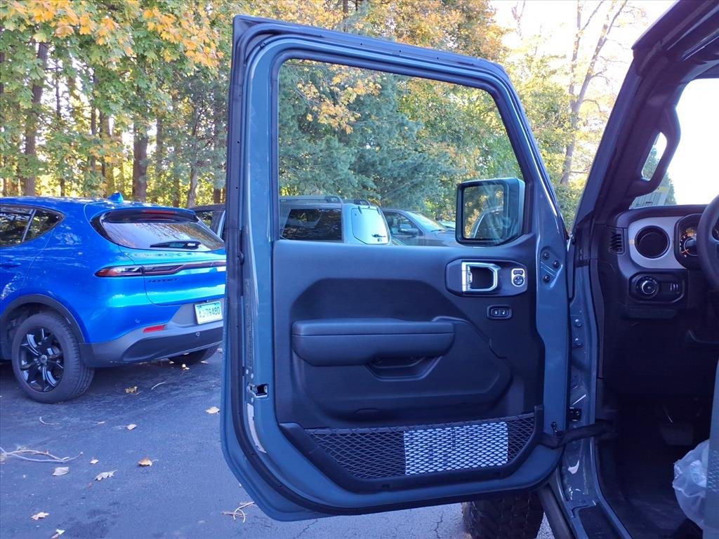 New 2026 Anvil Clear-Coat Exterior Paint Jeep Willys image 12