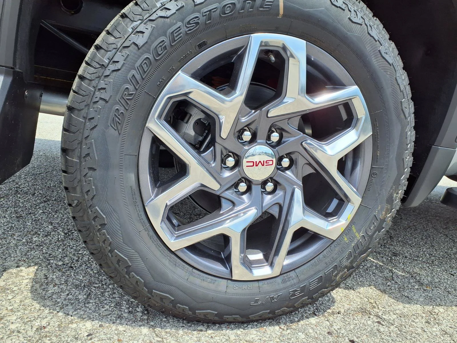 2026 GMC Sierra 1500 SLT - Photo 26