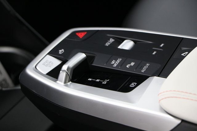 2025 BMW X2 28i - Photo 13