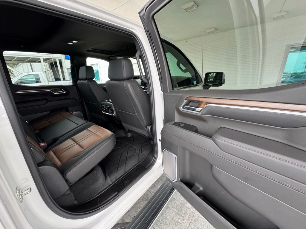 Used 2025 Beige Chevrolet High Country image 23