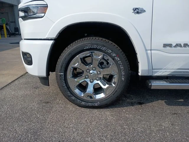 New 2026 Bright White Clear-Coat Exterior Paint RAM Big Horn/Lone Star image 26