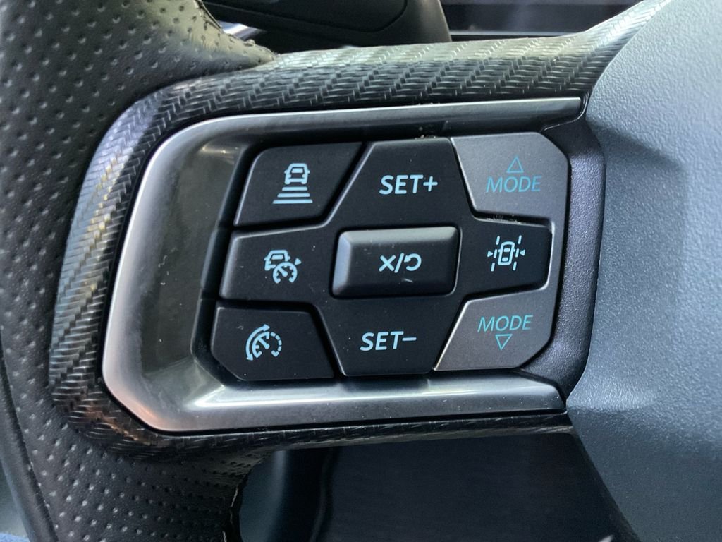 Used 2024 Silver Ford GT Premium image 33