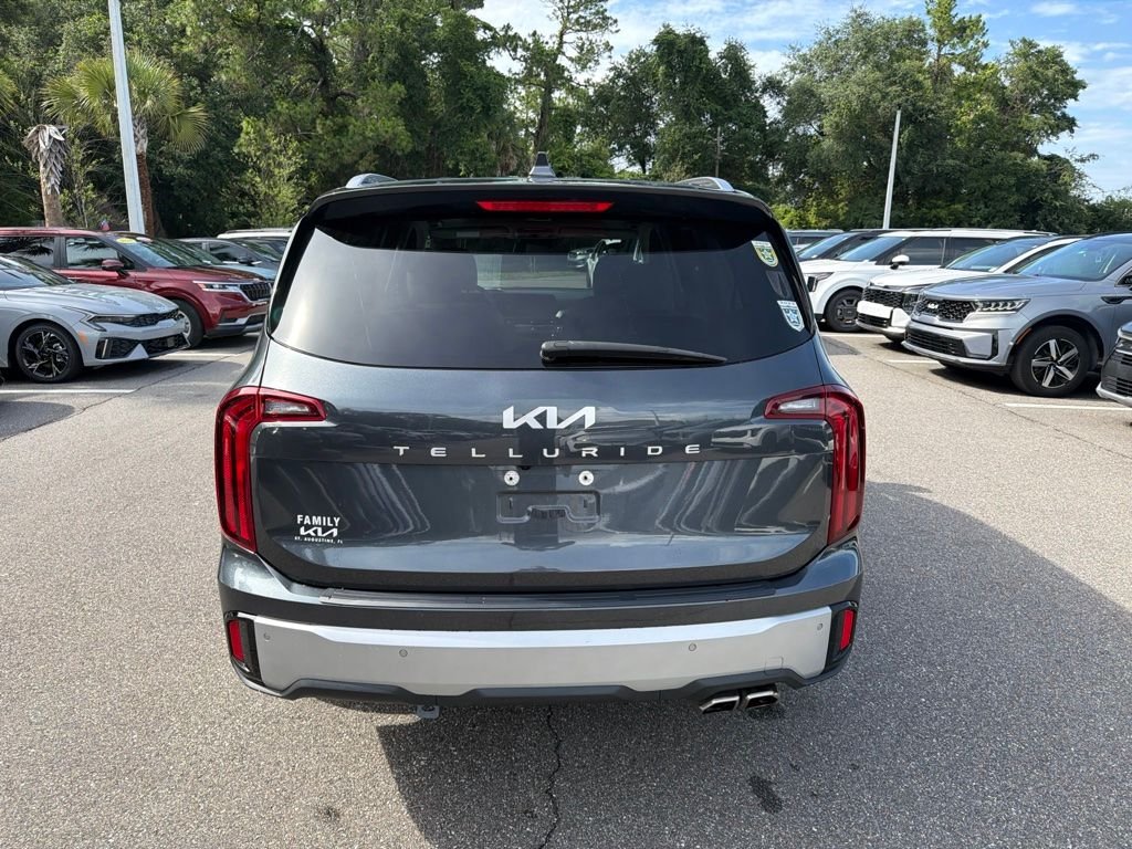 Certified Used 2023 Gray Kia S image 6
