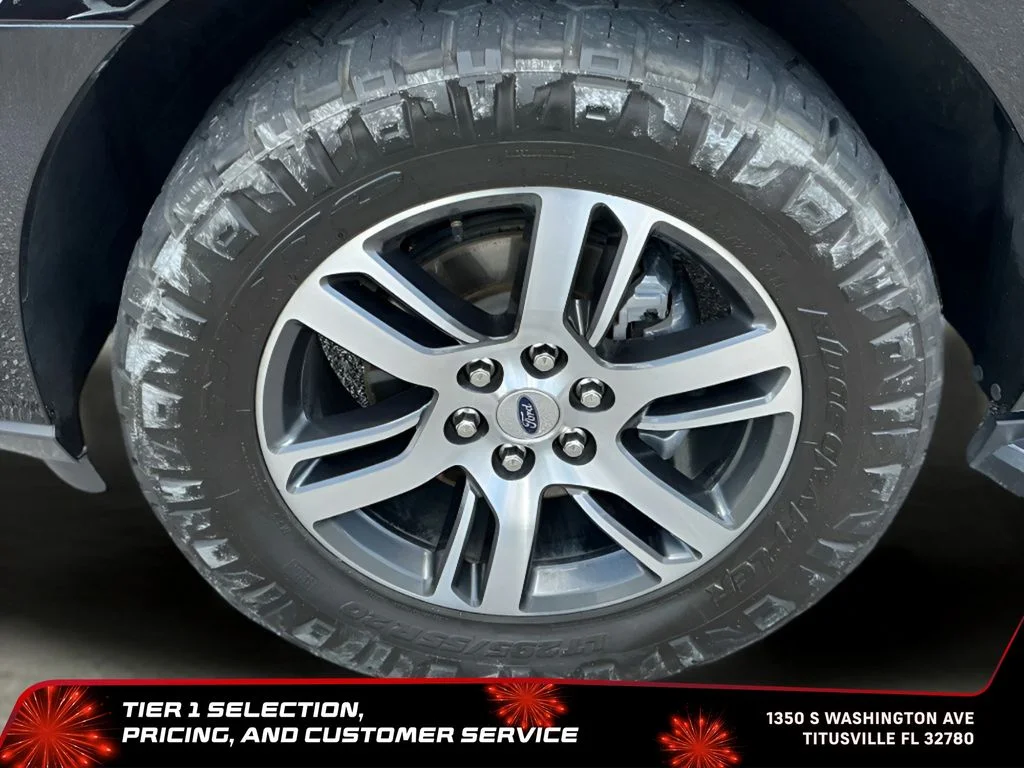 Used 2023 Black Ford XLT image 44