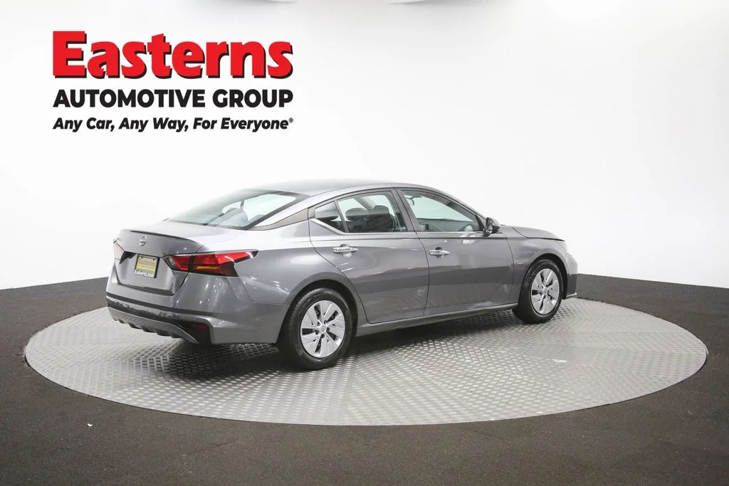 Used 2023 Gray Nissan 2.5 S image 35