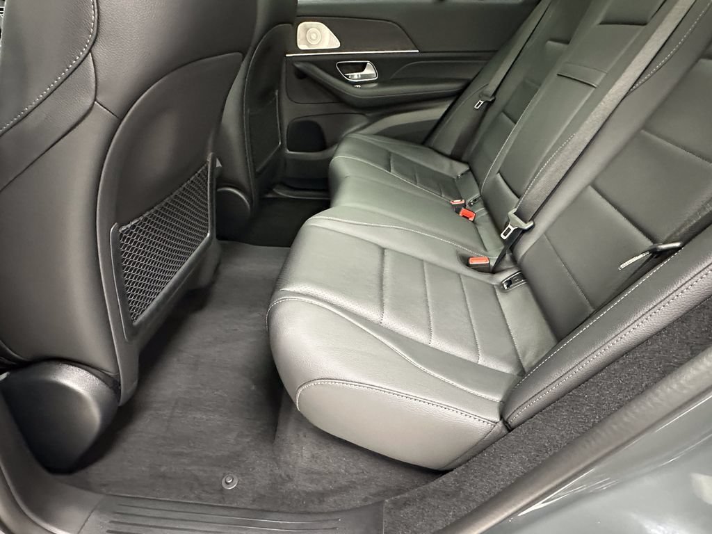 New 2026 MANUFAKTUR Silicon Grey Mercedes-Benz GLE 350 image 63