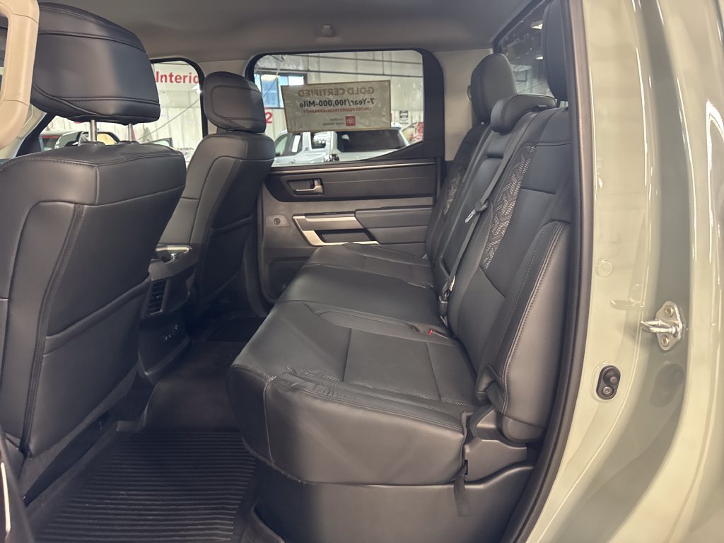 Used 2024  Toyota SR5 image 26