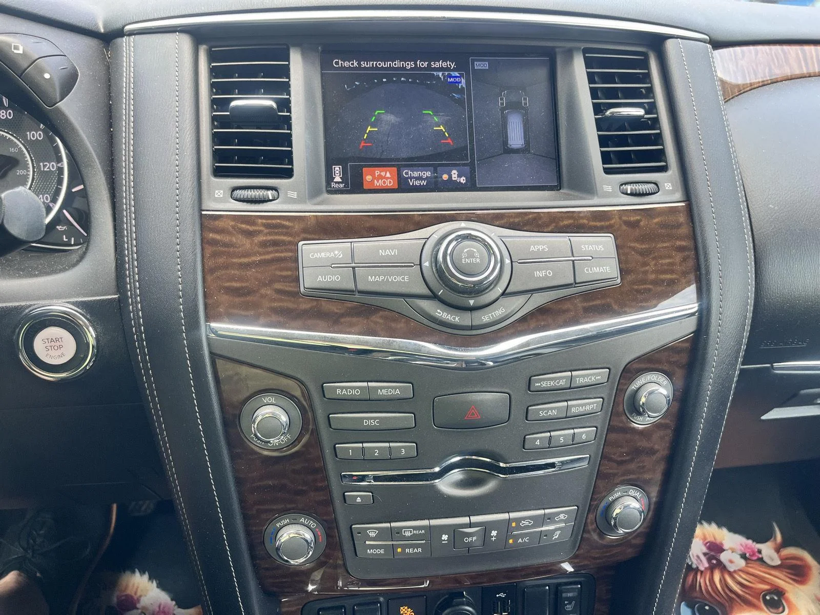 Used 2019 Super Black Nissan SL image 22