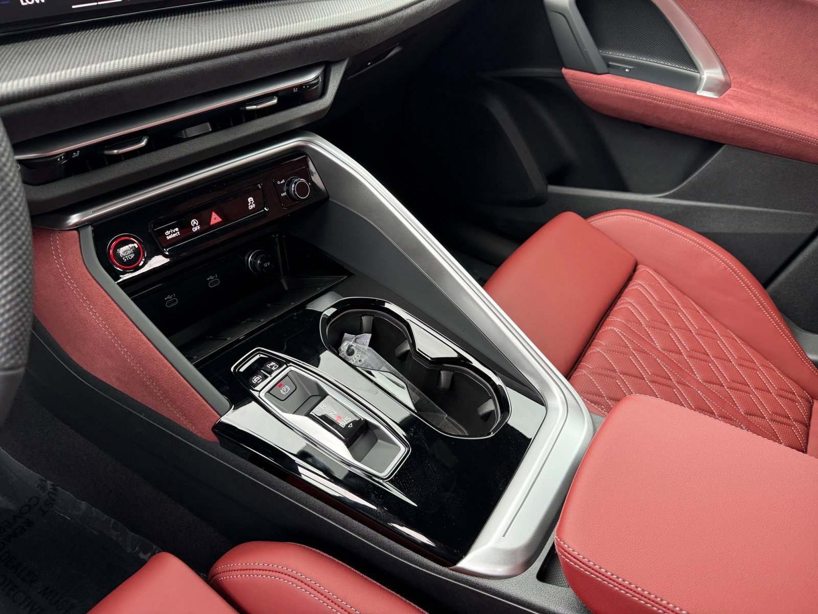 New 2026 Mythos Black Metallic Audi Premium Plus 3.0 TFSI quattro image 13