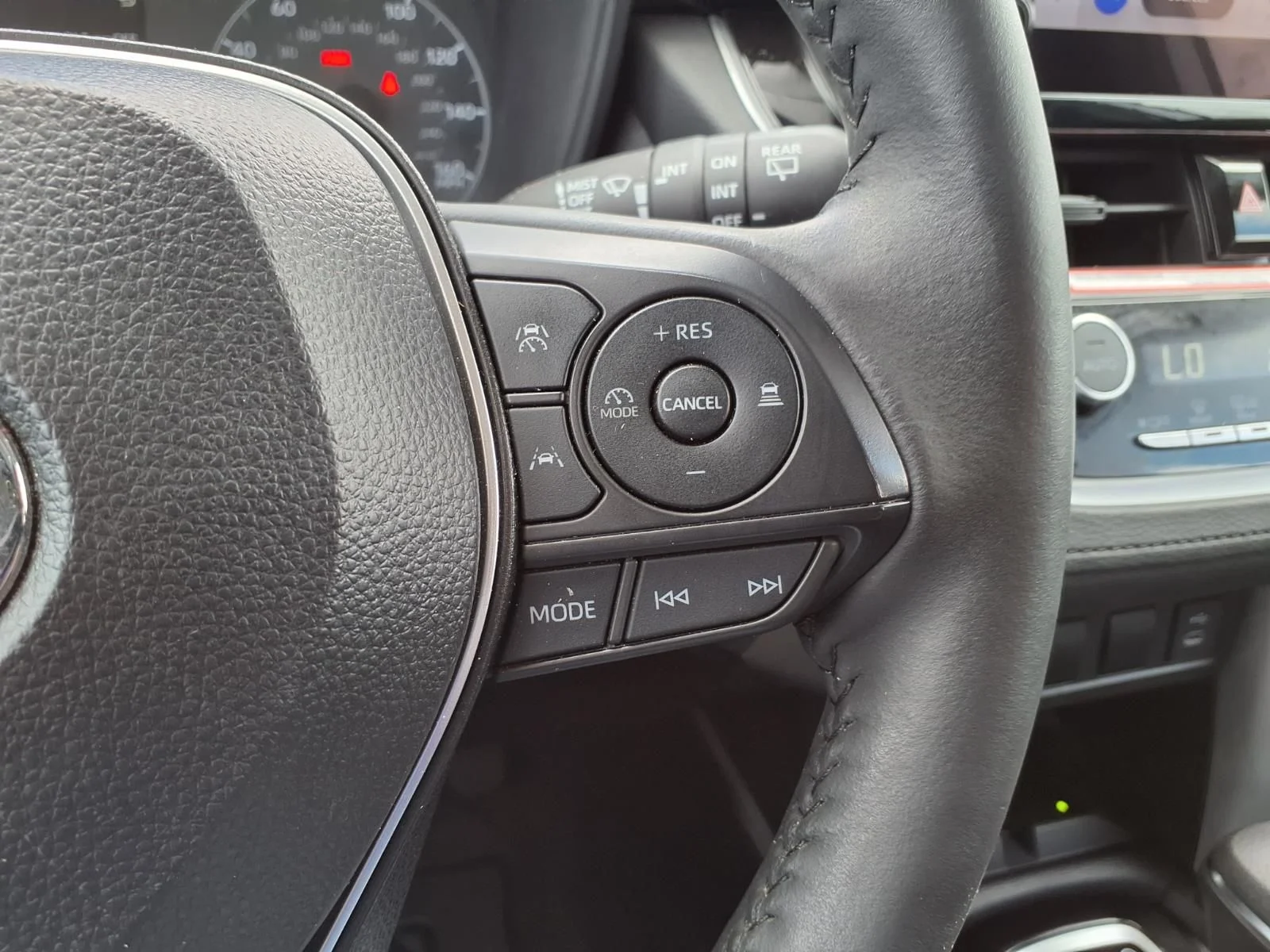 Certified Used 2024 Silver Toyota LE image 23
