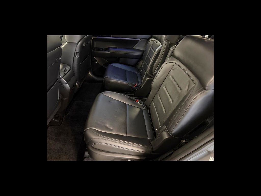 Used 2025 Gray Hyundai Calligraphy image 17