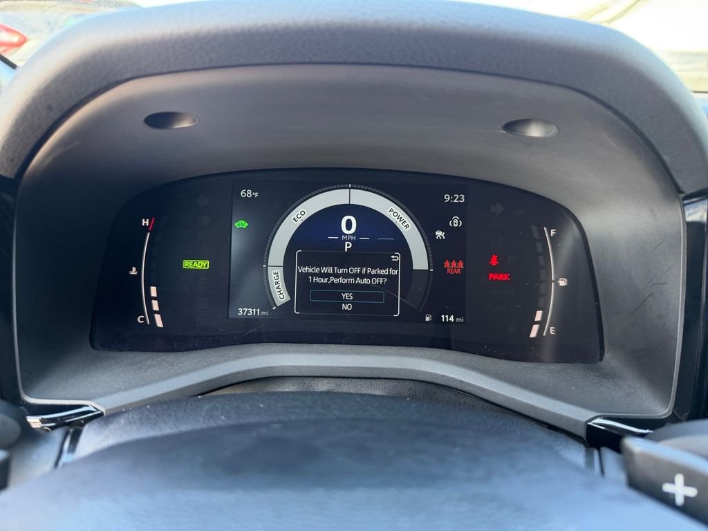 Used 2025  Toyota SE image 14