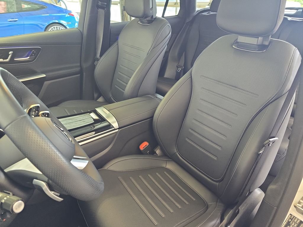 Certified Used 2026 White Mercedes-Benz GLC 300 image 17