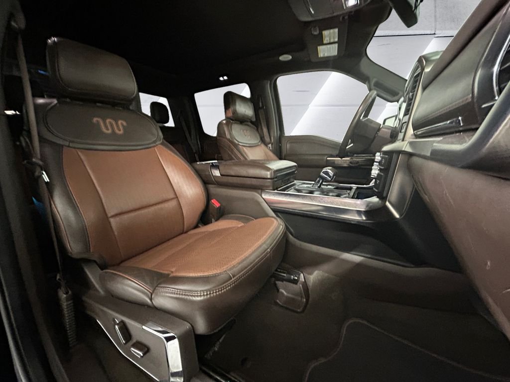 Used 2021  Ford King Ranch image 14