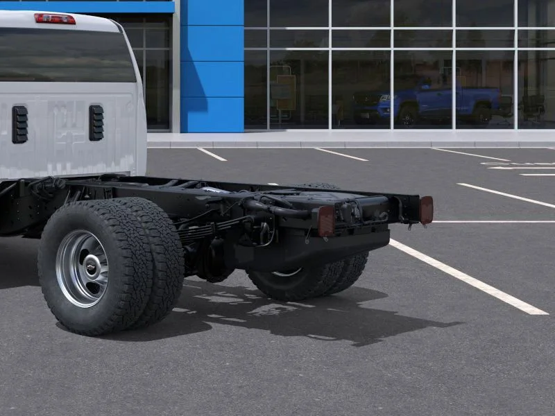 New 2025 Summit White Chevrolet Work Truck image 15