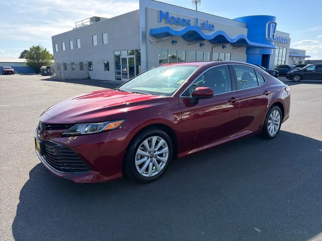 2019 Toyota Camry LE
