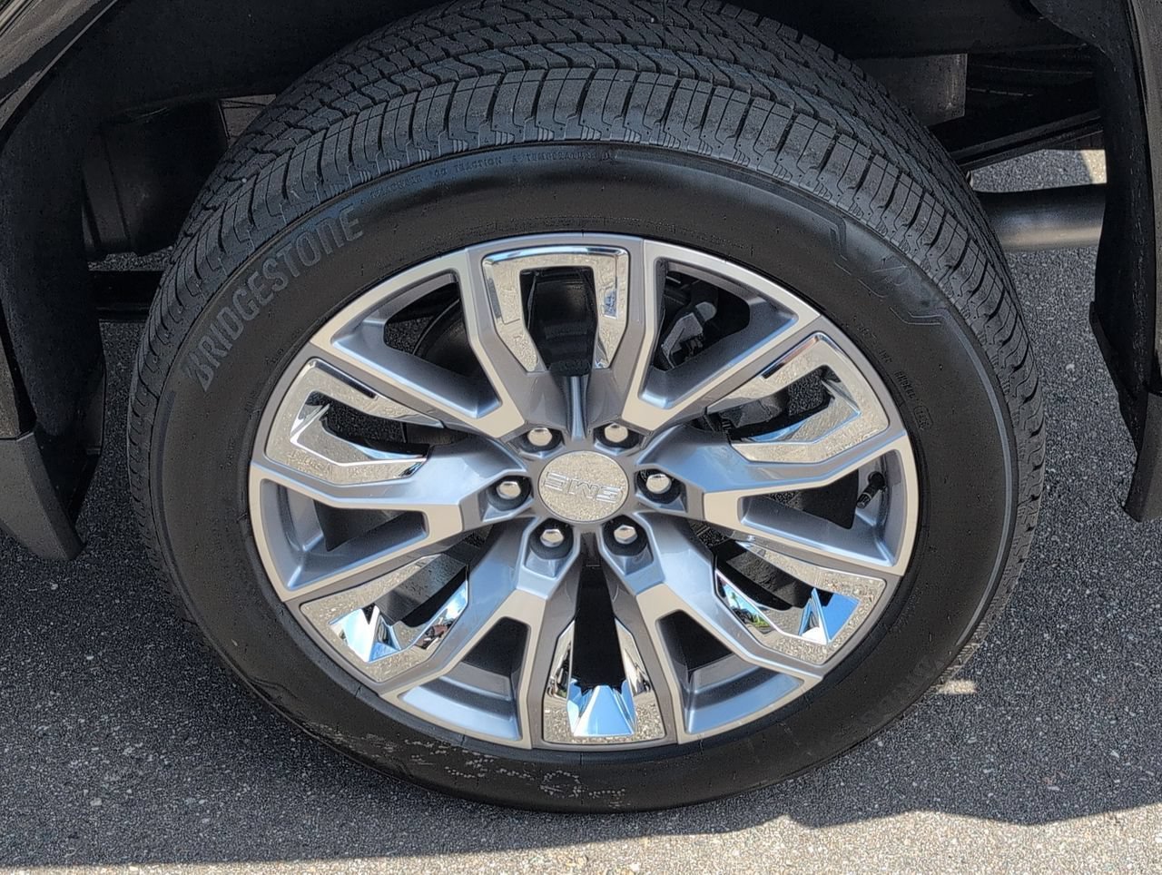 New 2026 Onyx Black GMC Denali image 32