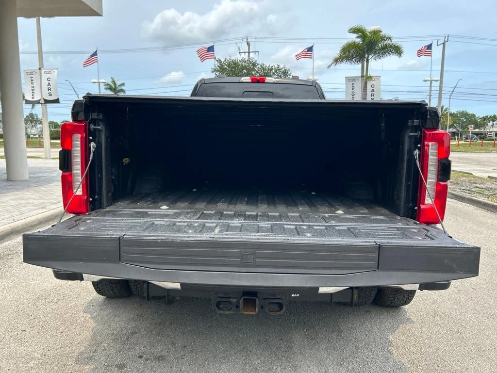 Used 2023 Black Ford Lariat image 38