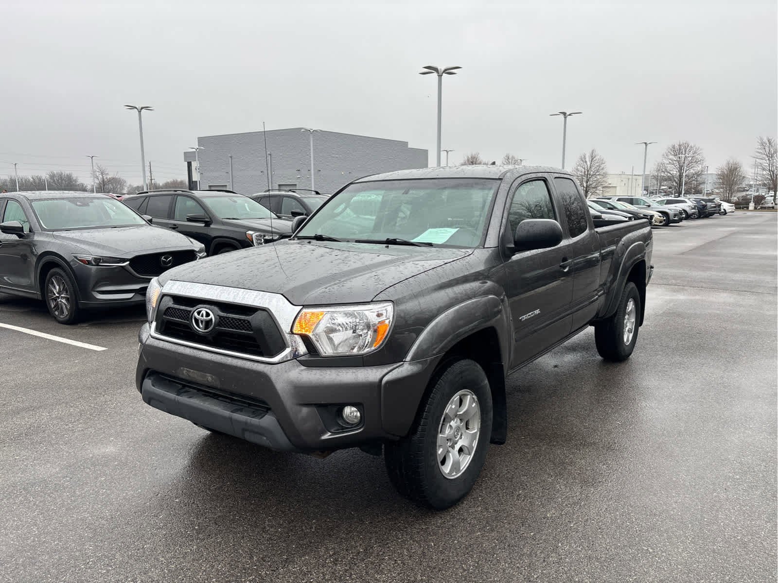 Used 2012 Toyota Tacoma Base with VIN 5TFUU4EN4CX046587 for sale in Kansas City