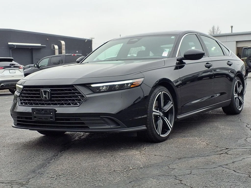 Used 2024 Honda Accord Hybrid Sport with VIN 1HGCY2F59RA059531 for sale in Kansas City
