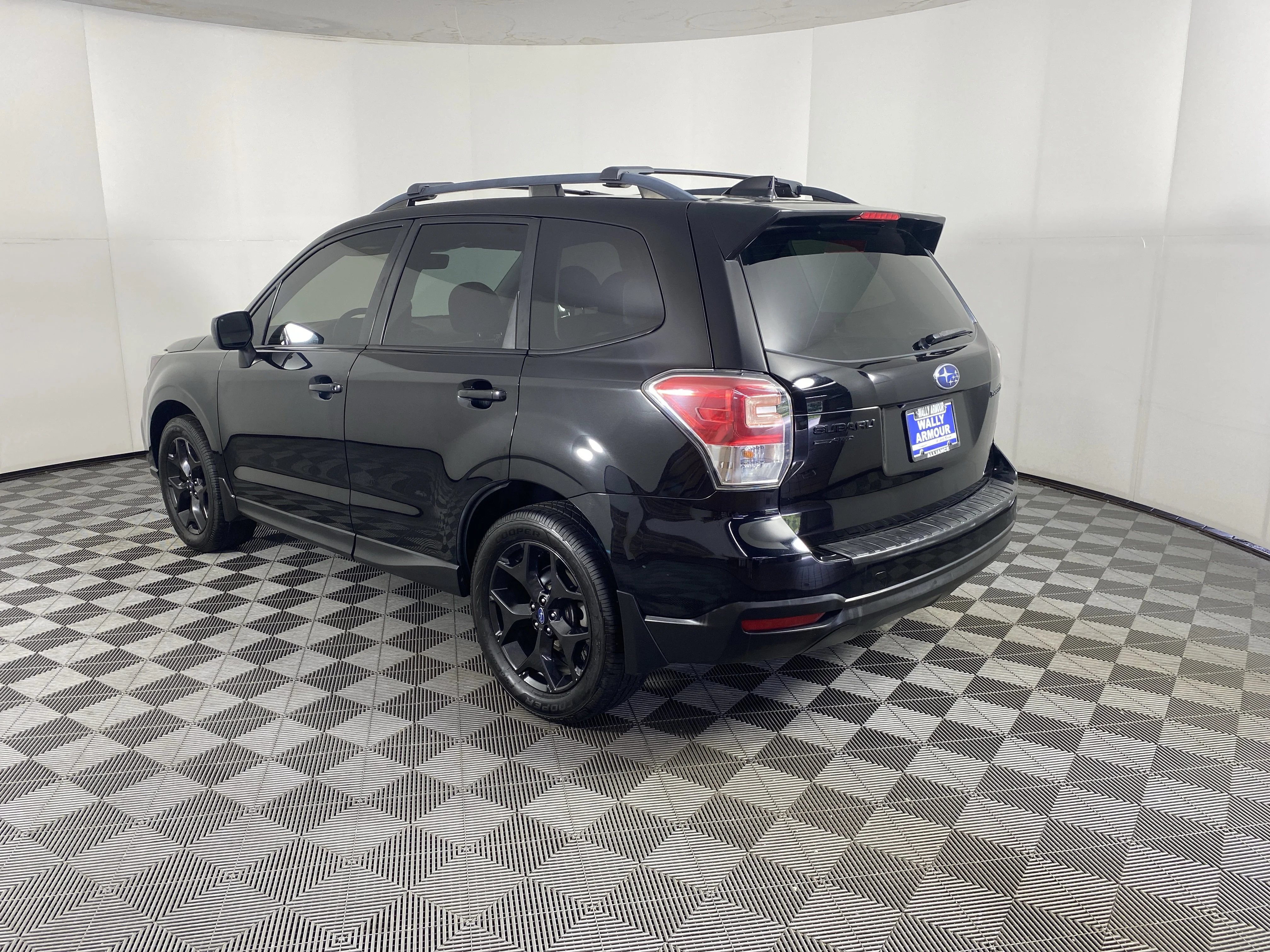 Used 2018 Crystal Black Silica Subaru Premium Black Edition image 10